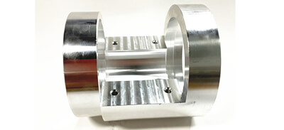 Livraison d'un lot de composants mécaniques CNC de haute précision